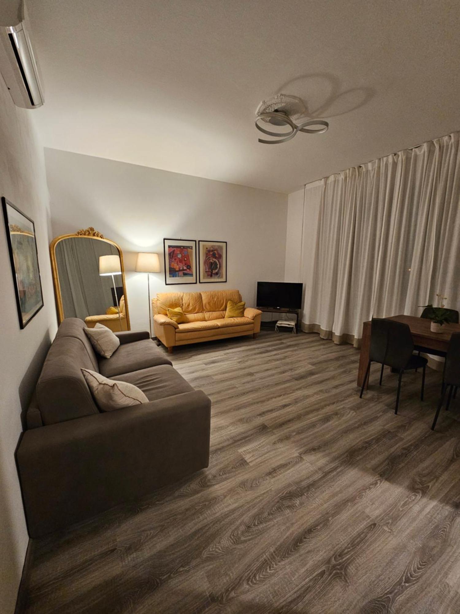 Casa Sara Como Lake Parcheggio Interno Privato Cernobbio Cameră foto